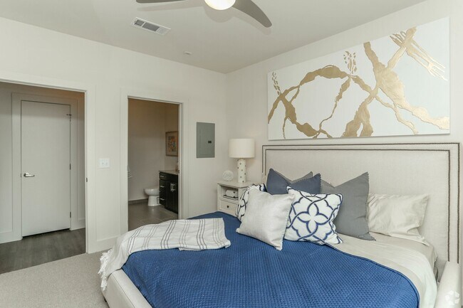 Building Photo - Modern Comfort with Resort-Style Amenities!