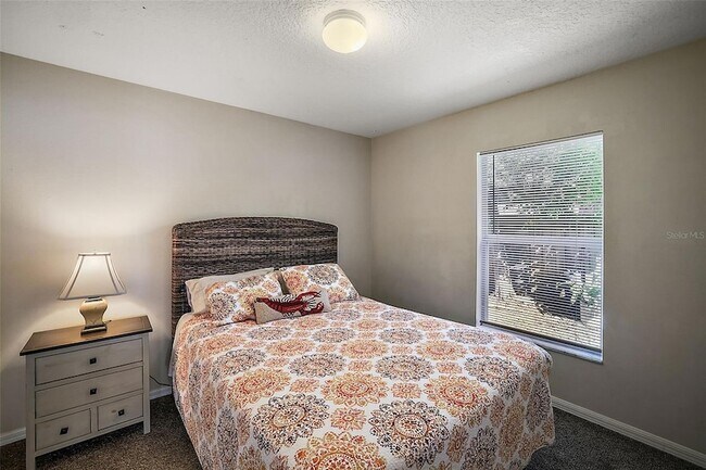 Building Photo - 1020 High Ridge Ct