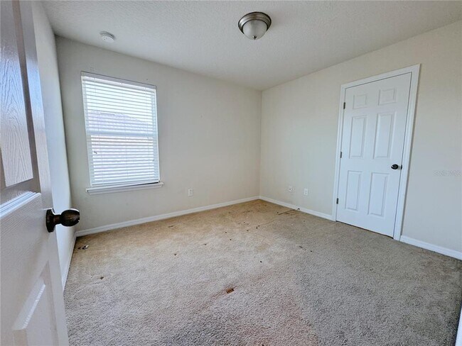 Building Photo - 2428 Chateau Lp