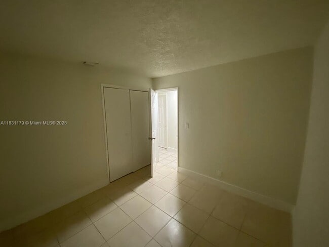 Building Photo - 2766 NW 9th Pl