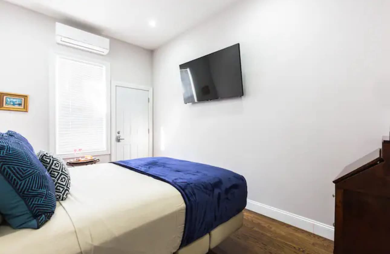 Building Photo - 286 Hendrix St