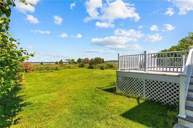 Building Photo - 1042 Anthony Rd