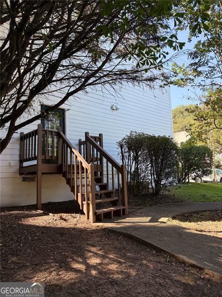 Building Photo - 1851 Grant Ct
