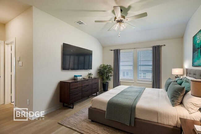 Building Photo - BELLMONT PLAN