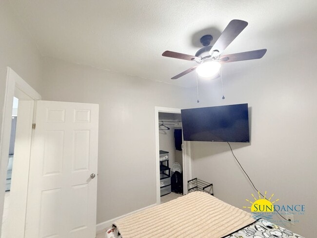 Building Photo - Cozy & Convenient 2-Bedroom Home in Crestview!