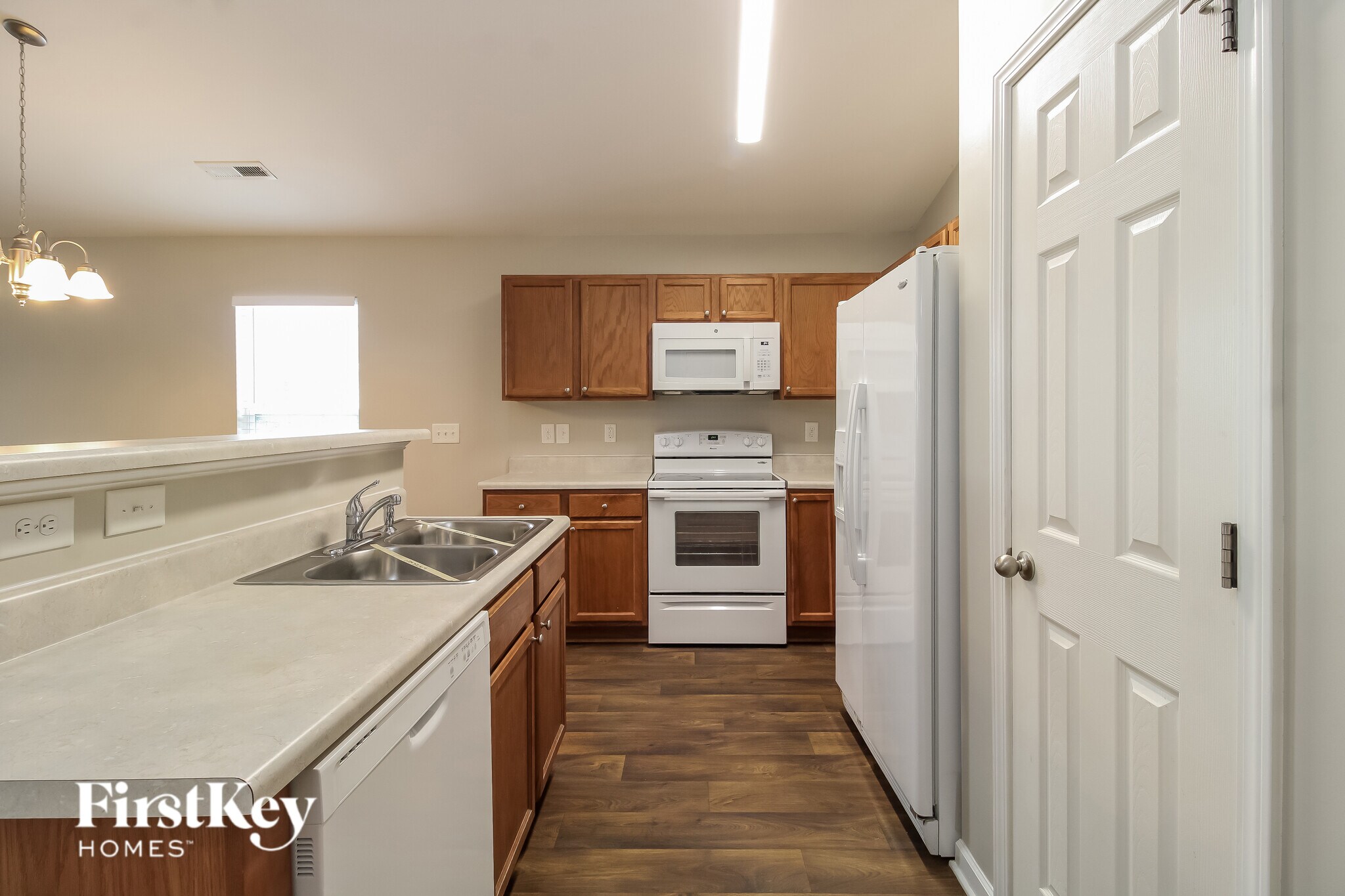 Building Photo - 794 Bitting Hall Cir