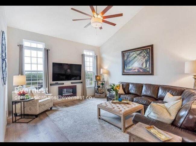Building Photo - 807 Stonewood Bend Dr