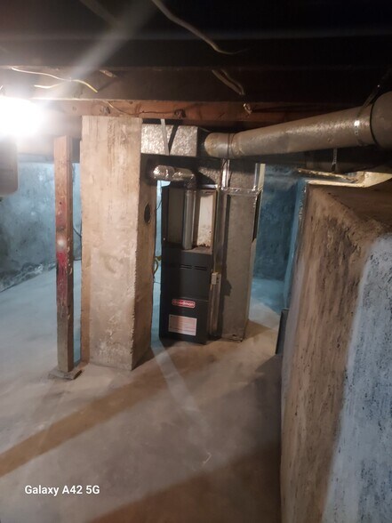 Building Photo - 735 W Bridger St