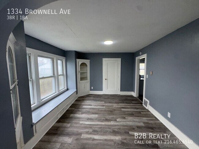 Building Photo - 1334 Brownell Ave