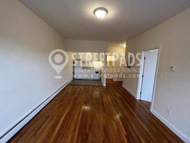 Building Photo - 1 bedroom in Boston MA 02134