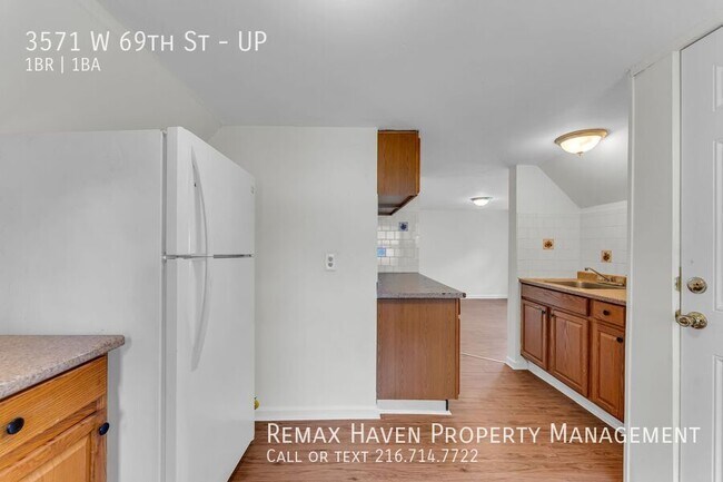 Building Photo - 3571 W 69th St