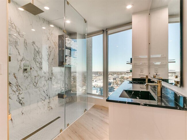 Building Photo - 5900 Mosteller Dr