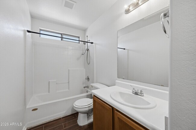 Building Photo - 1571 E Orchid Ct