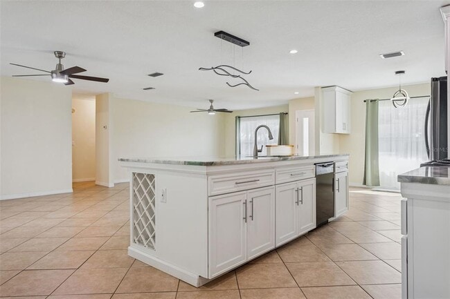 Building Photo - 1255 Foggy Ridge Pkwy