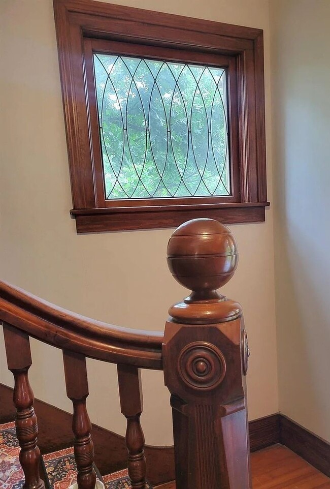 Building Photo - Gorgeous 19th Century Victorian showpiece