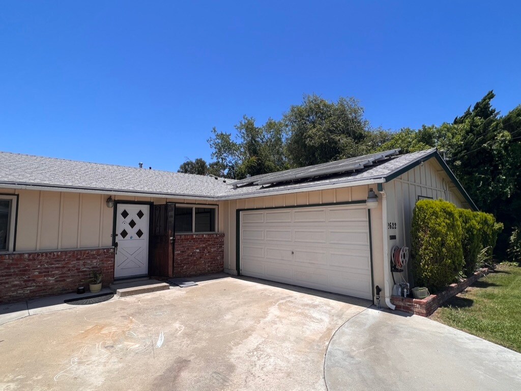 Building Photo - 2622 Sprig Pl