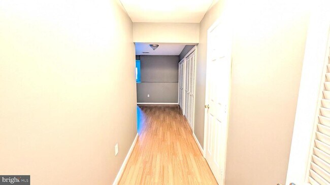 Building Photo - 424 Lilac Terrace NE