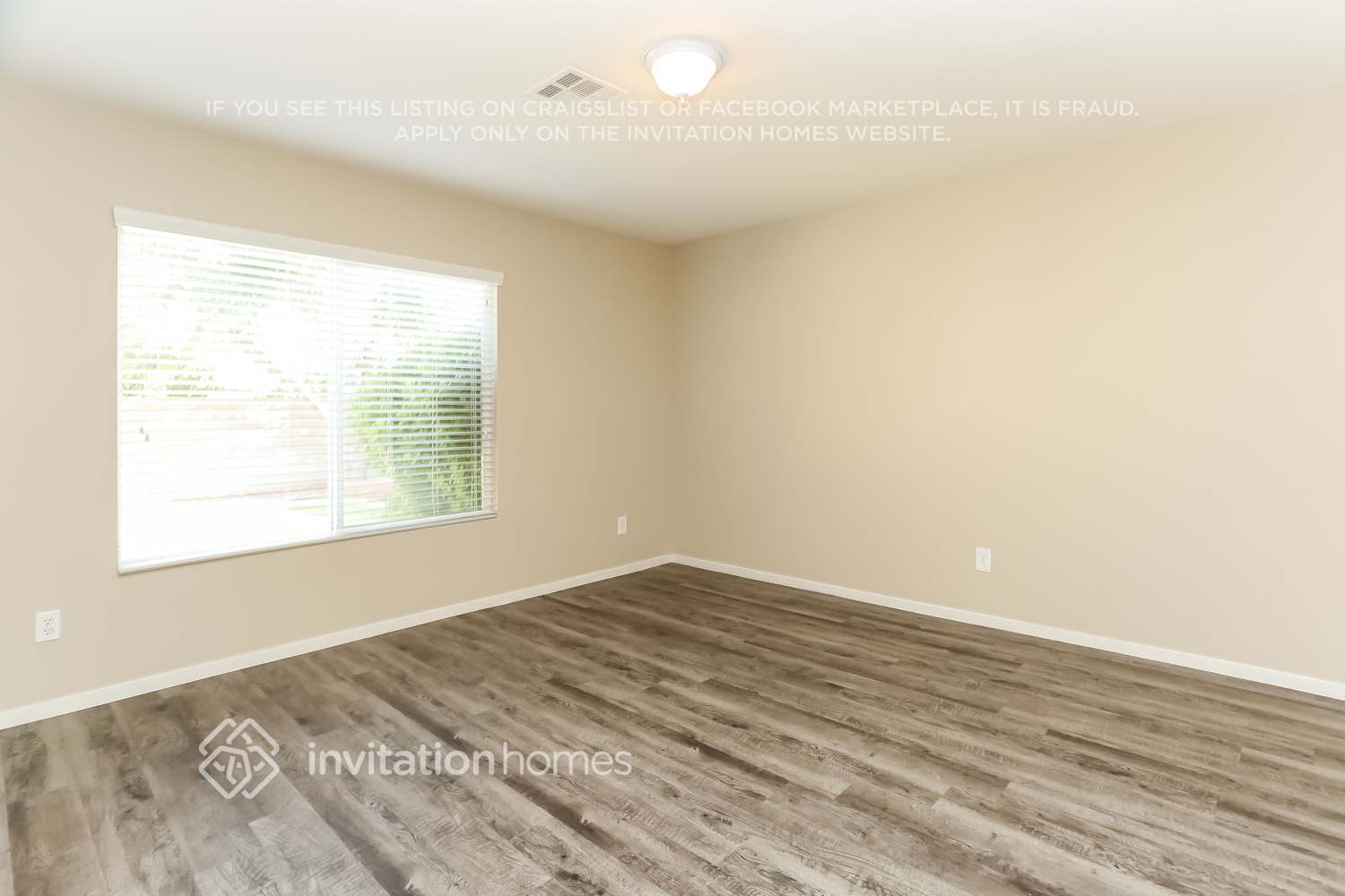 Building Photo - 8748 Autumn Valley Ave