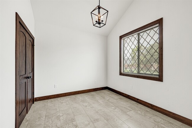 Building Photo - 29527 Turnbury Village Dr