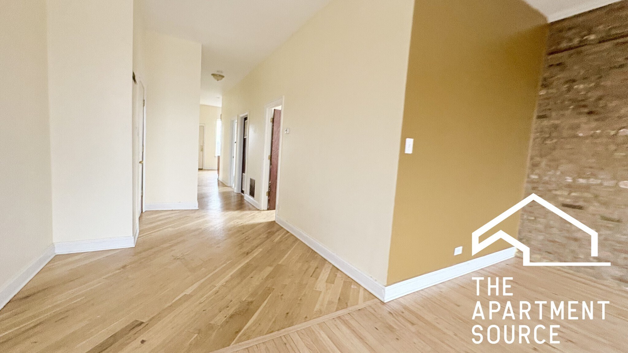 Building Photo - 1549 S Christiana Ave