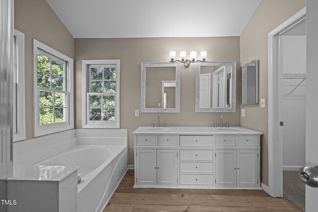 Building Photo - 101 Elk River Ct