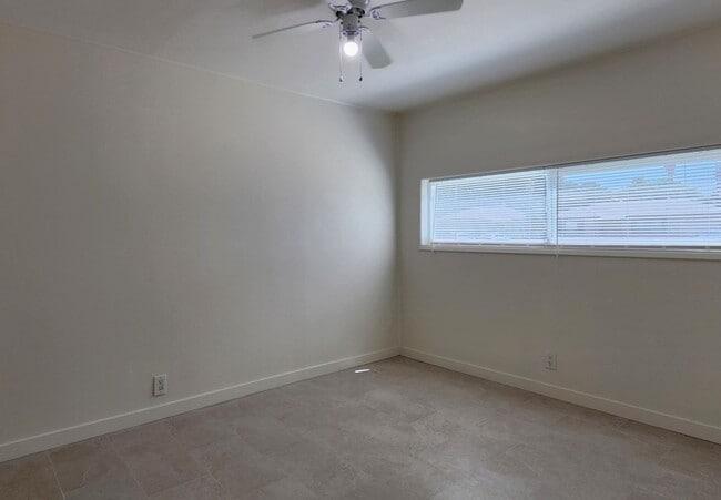 Building Photo - Just Remodeled 3BD, 1BA Riverside near 91 Fwy
