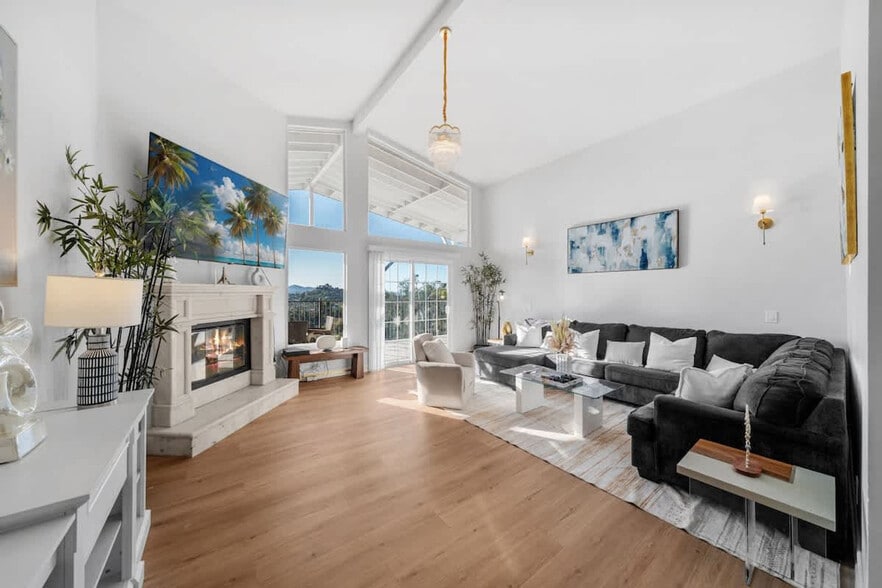 Building Photo - 1853 Penasco Rd