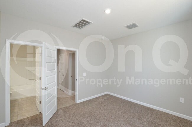 Building Photo - 36604 N Asturian Vly Wy
