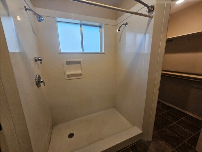 Building Photo - 22218 Spring Gate Dr