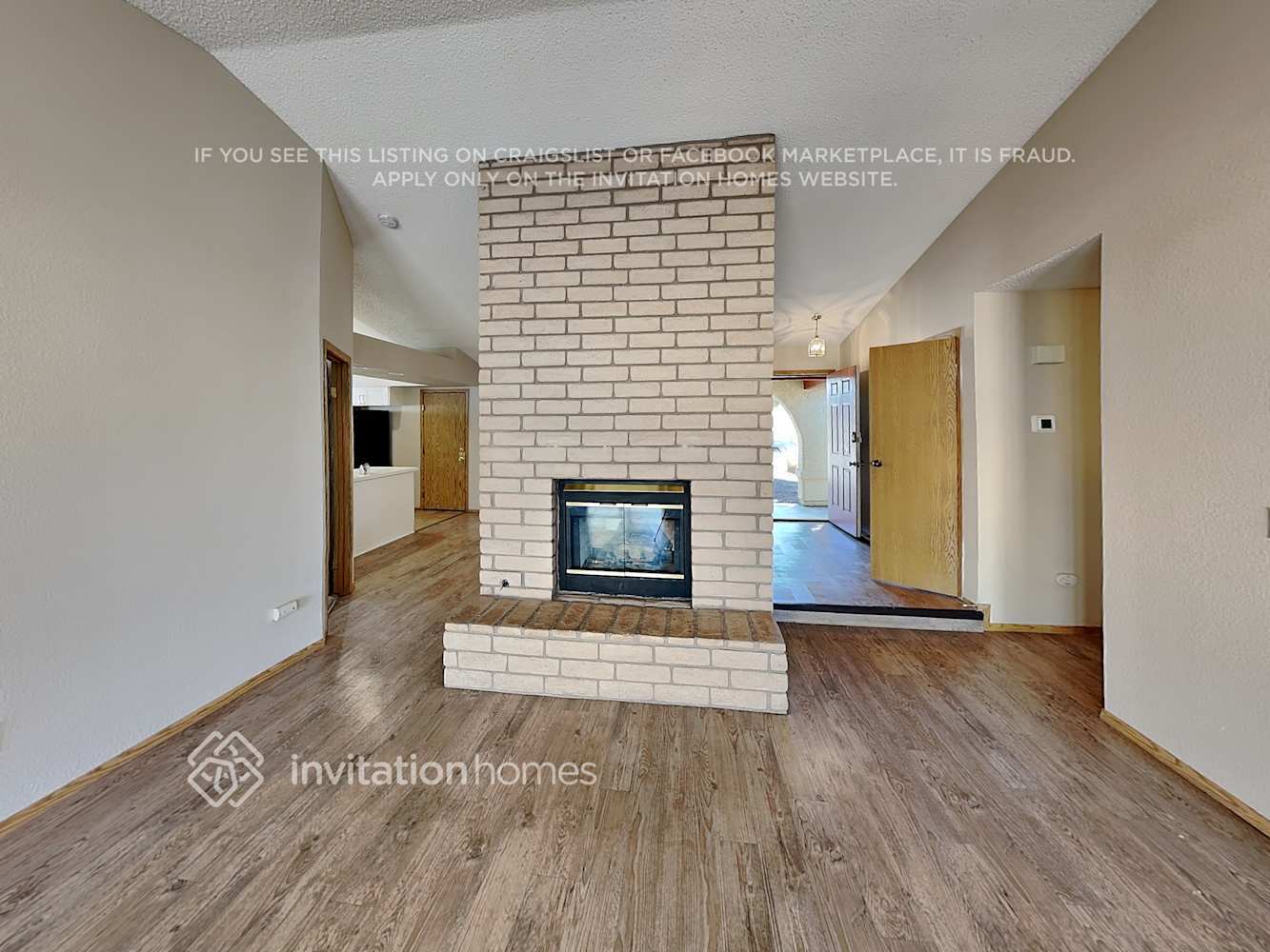 Building Photo - 832 Anchor Dr