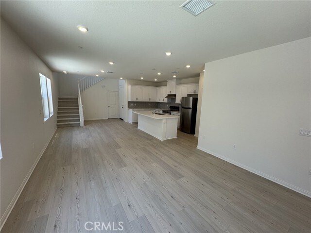 Building Photo - 15993 Alamo Ct