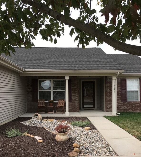 Building Photo - 16936 Brigg Ct