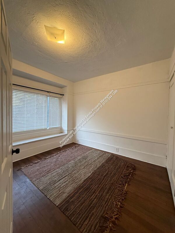 Building Photo - 1806 Filbert St