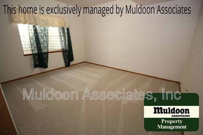 Building Photo - 3389 Magellans Eagle Dr