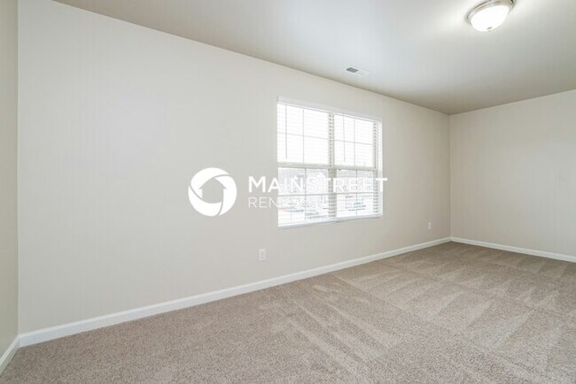 Building Photo - 4 Bedroom Pet-Friendly Home in Raleigh, NC with Main Street Renewal