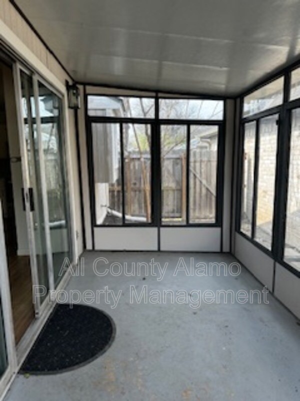 Building Photo - 11318 Hatchet Pass Dr