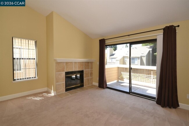 Building Photo - 182 Eastridge Dr