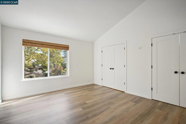Building Photo - 119 Cypress Point Way