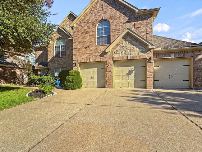 Building Photo - 25619 Canyon Crossing Dr