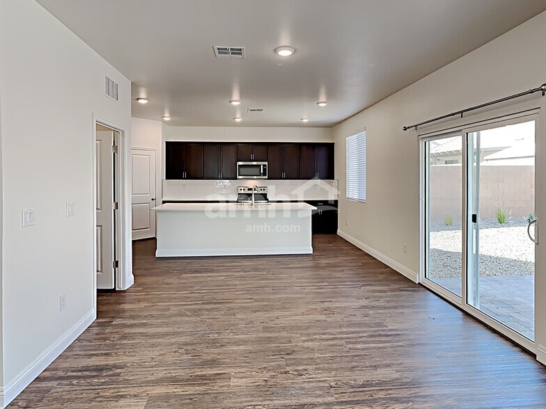Building Photo - 712 Sienna Rising Dr