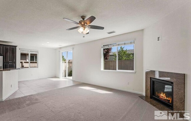 Building Photo - 10772 Ridgebrook Dr