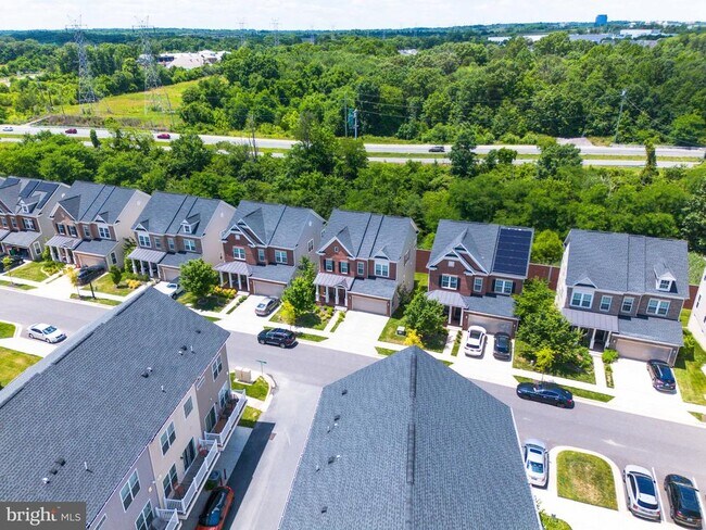 Building Photo - 12912 Brickyard Blvd