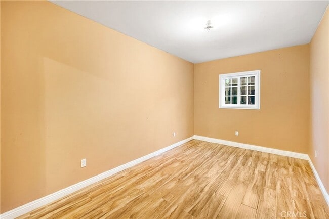 Building Photo - 15549 Ludlow St