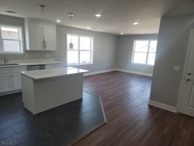 Building Photo - 122 Rose Terrace