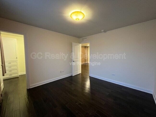 Building Photo - 4219 Fraser Cir