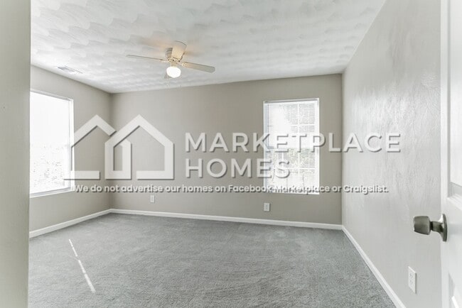 Building Photo - 781 C Ave