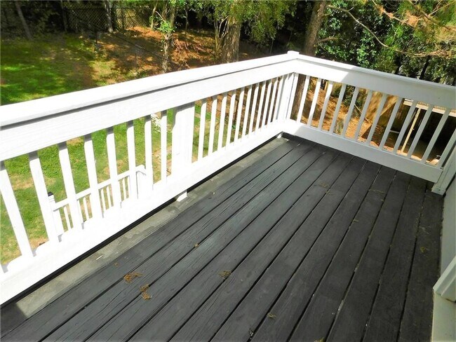 Building Photo - 5043 Laurel Springs Way SE