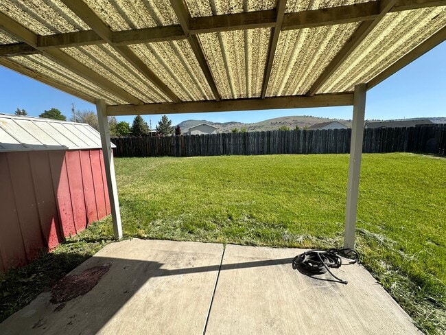 Building Photo - 6209 Onyx Ave