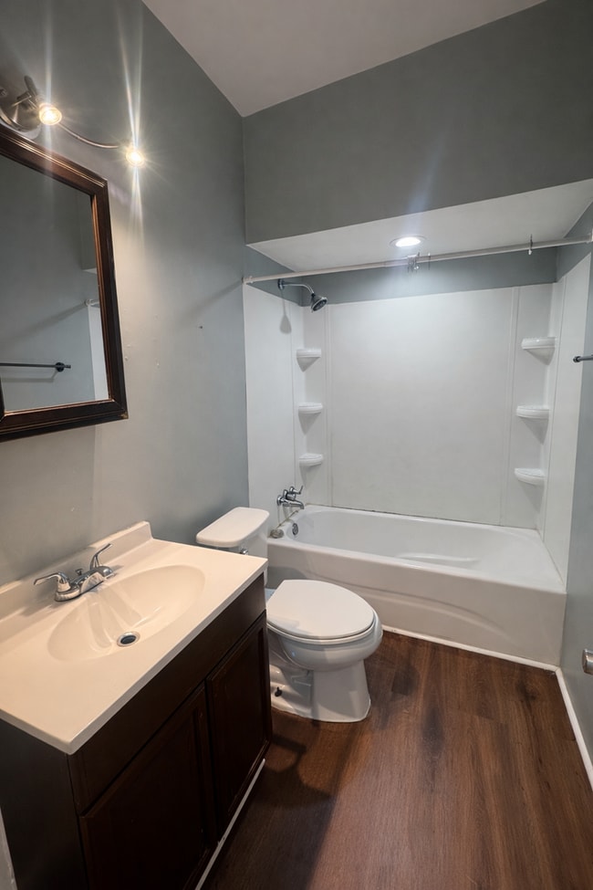 Building Photo - 223-227 East Dominick