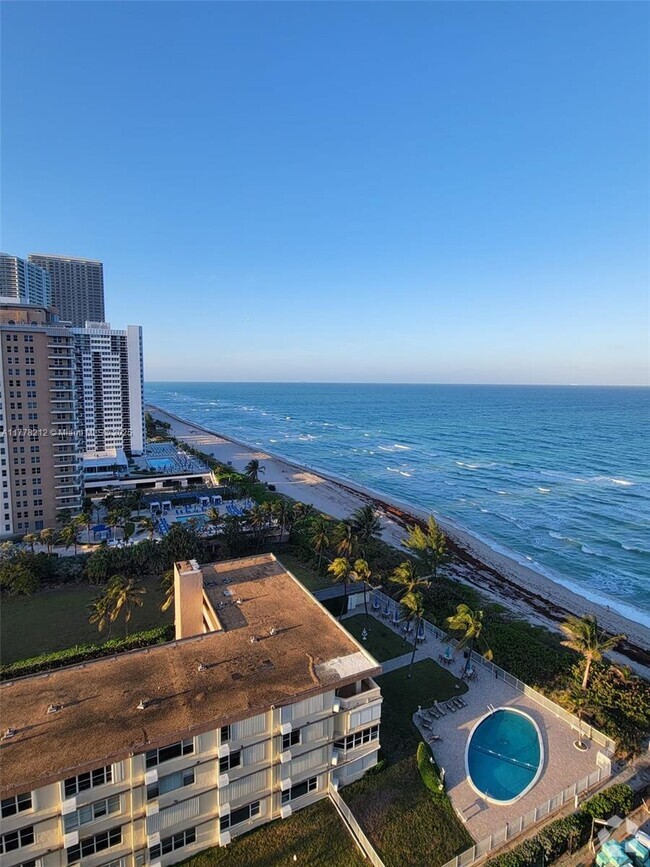 Building Photo - 1936 S Ocean Dr